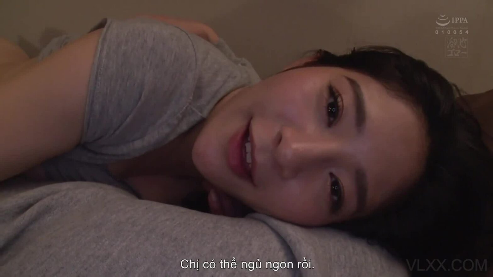 Em chồng xem phim sex với bồ anh trai rồi…