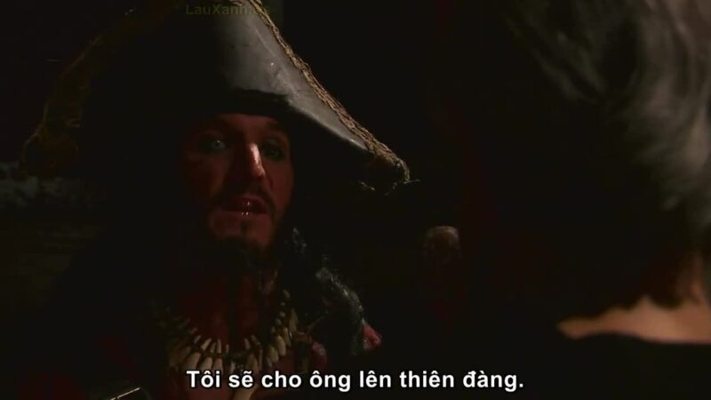 Phang ngay trên tàu với gấu xinh
