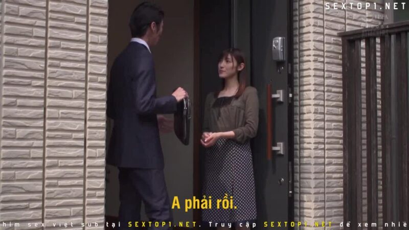 Trưởng đoàn tình nguyện “làm” vợ thiếu thốn – Kanako Iioka