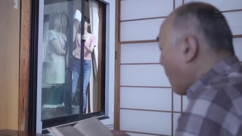 Con dâu trả thù mẹ chồng bằng cách gạ bố chồng đụ