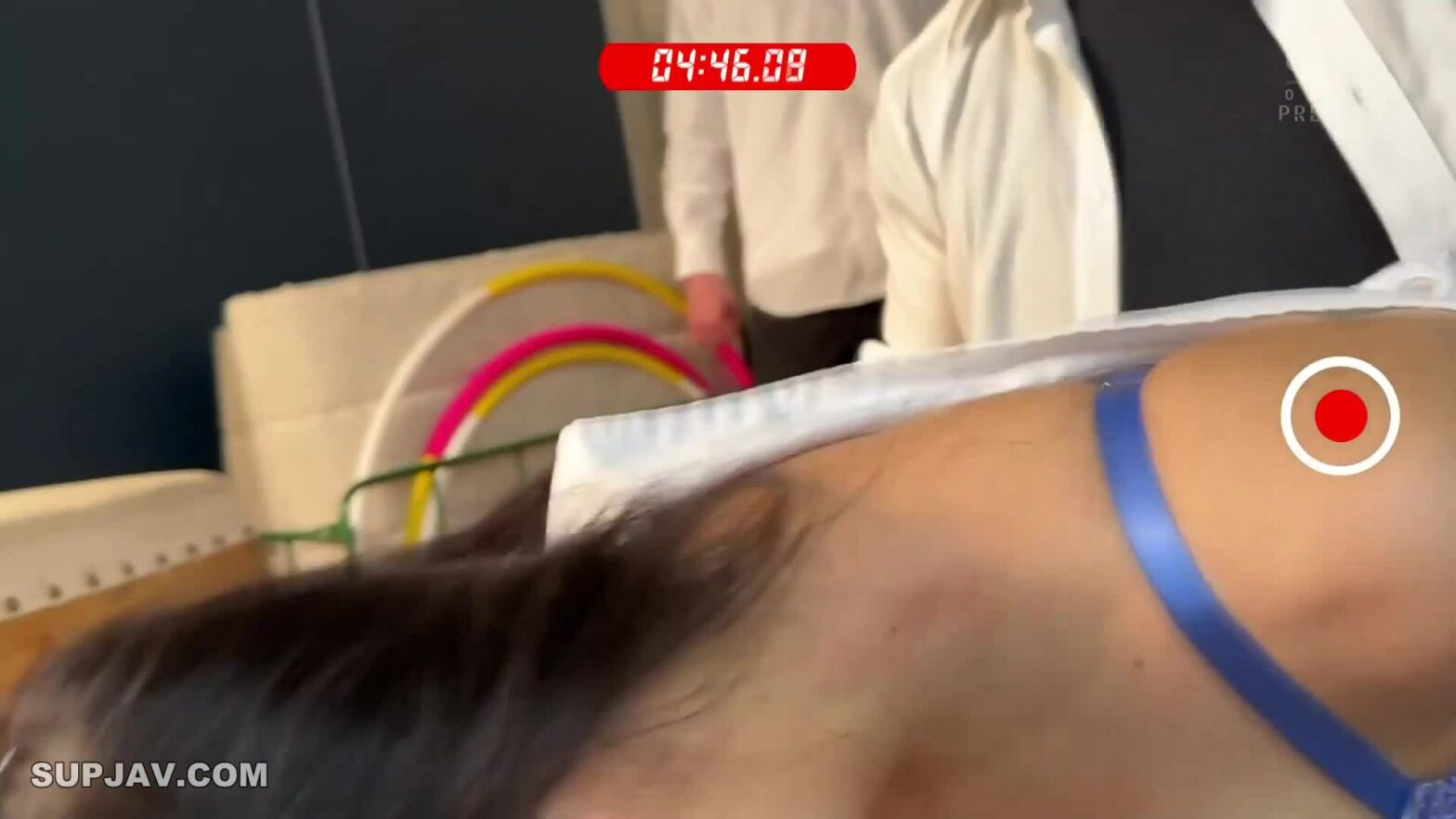 Làm tình tập thể cô giáo Karen bím múp