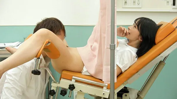 Công ty khám sức khỏe định kỳ… nhưng sao lạ lùng dâm loạn thế này
