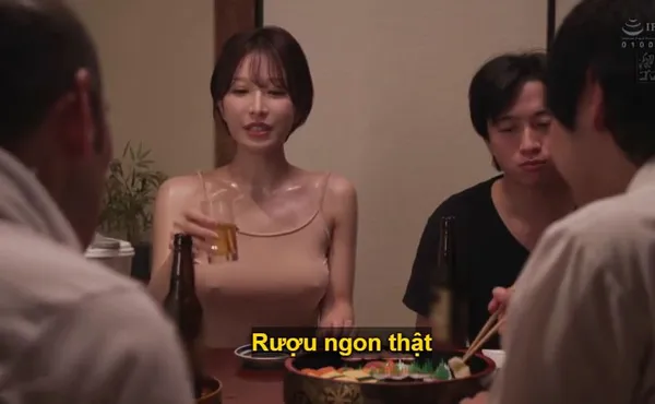 Vợ gạ chịch cả nhà chồng vì chồng dẫn về quê bỏ bê dâm đãng